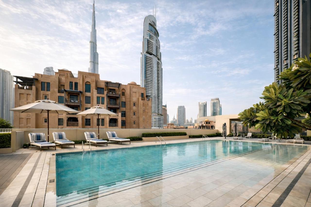 BURJ ROYALE - Luxurious Two-Bedroom apartment in DOWNTOWN, Burj Khalifa view POOL in the building, 5-min walk to Dubai Mall & Dubai Fountains - 2