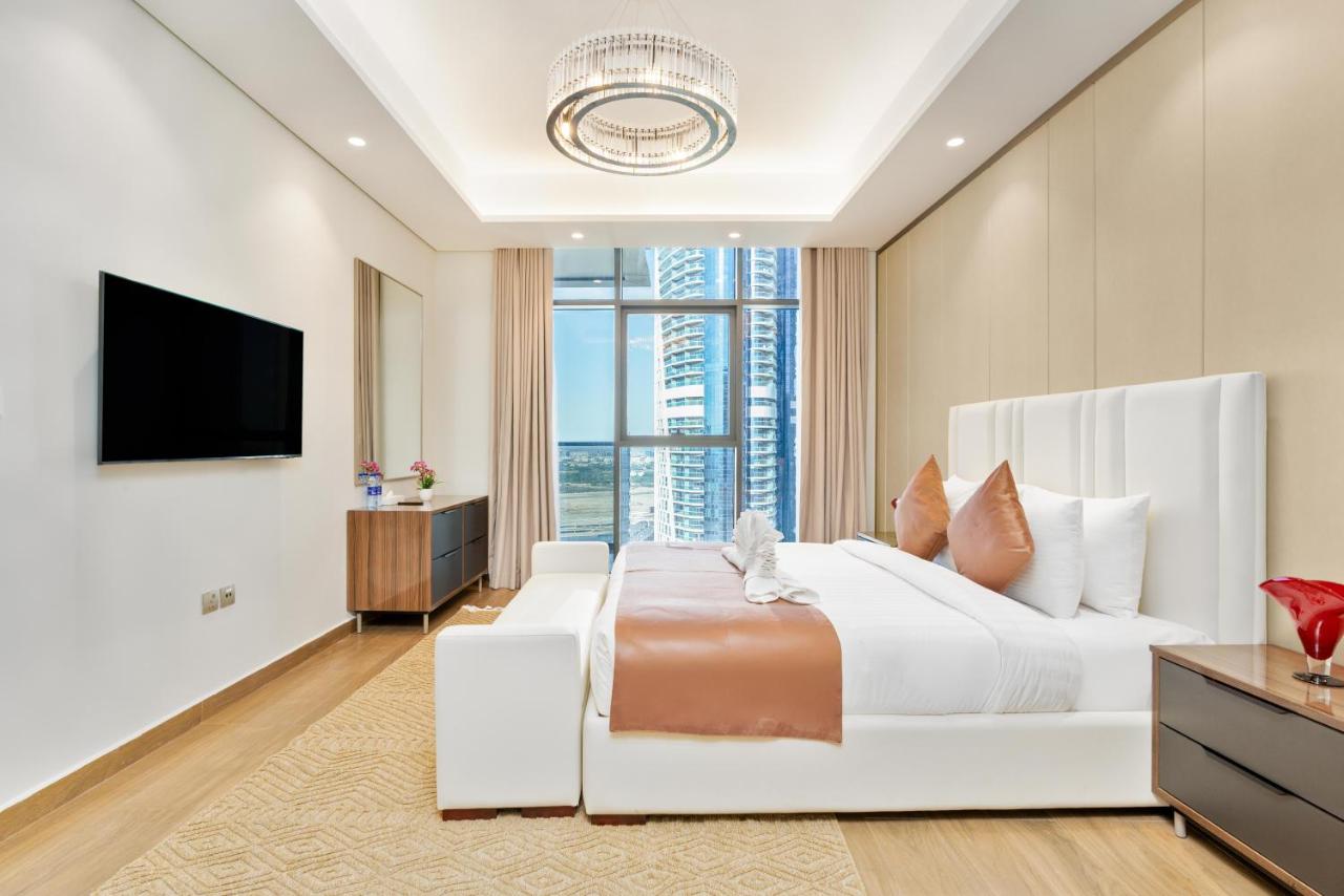 Samaya Holiday Homes - Modern Luxe Apartments - Nobles Tower - 2