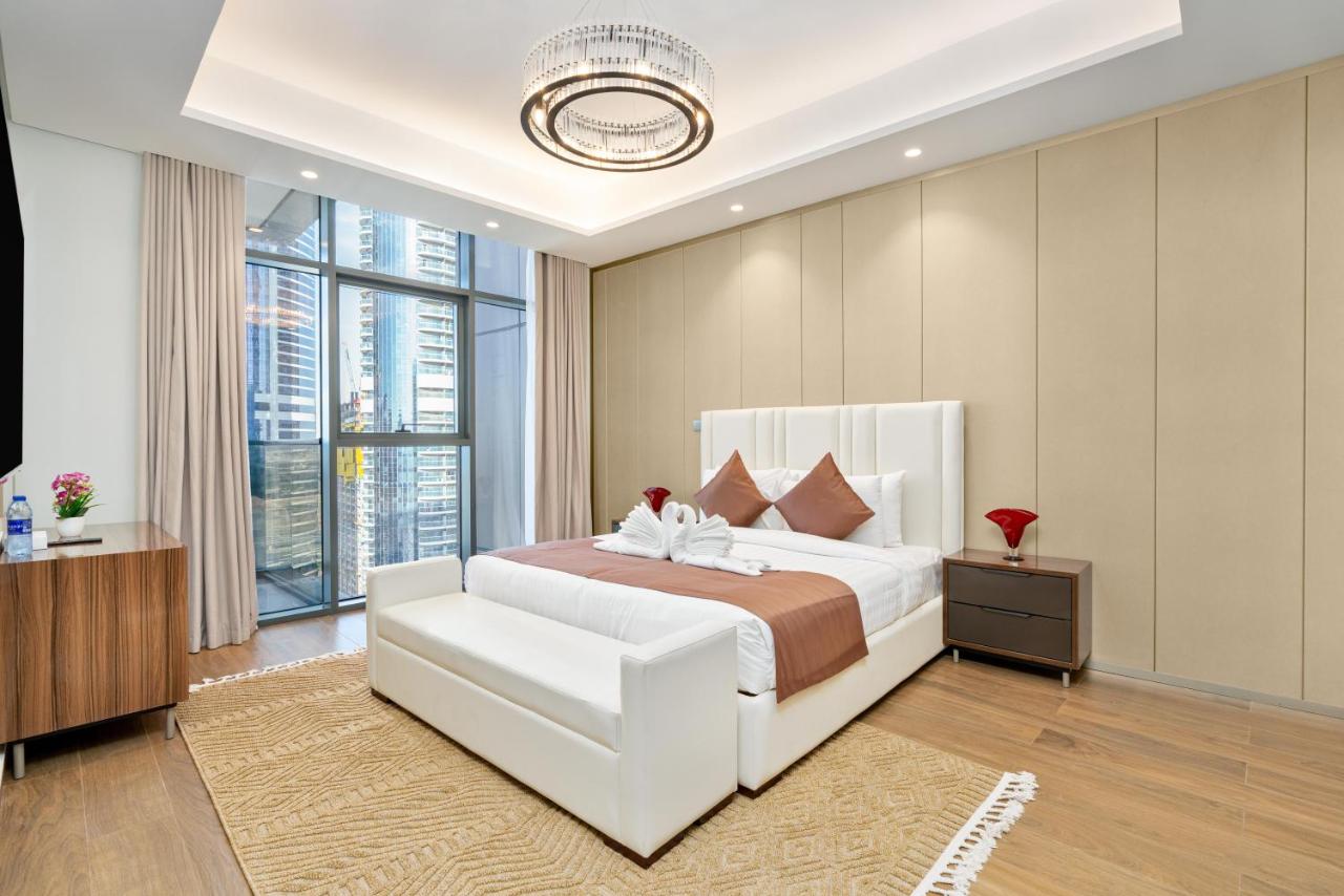 Samaya Holiday Homes - Modern Luxe Apartments - Nobles Tower