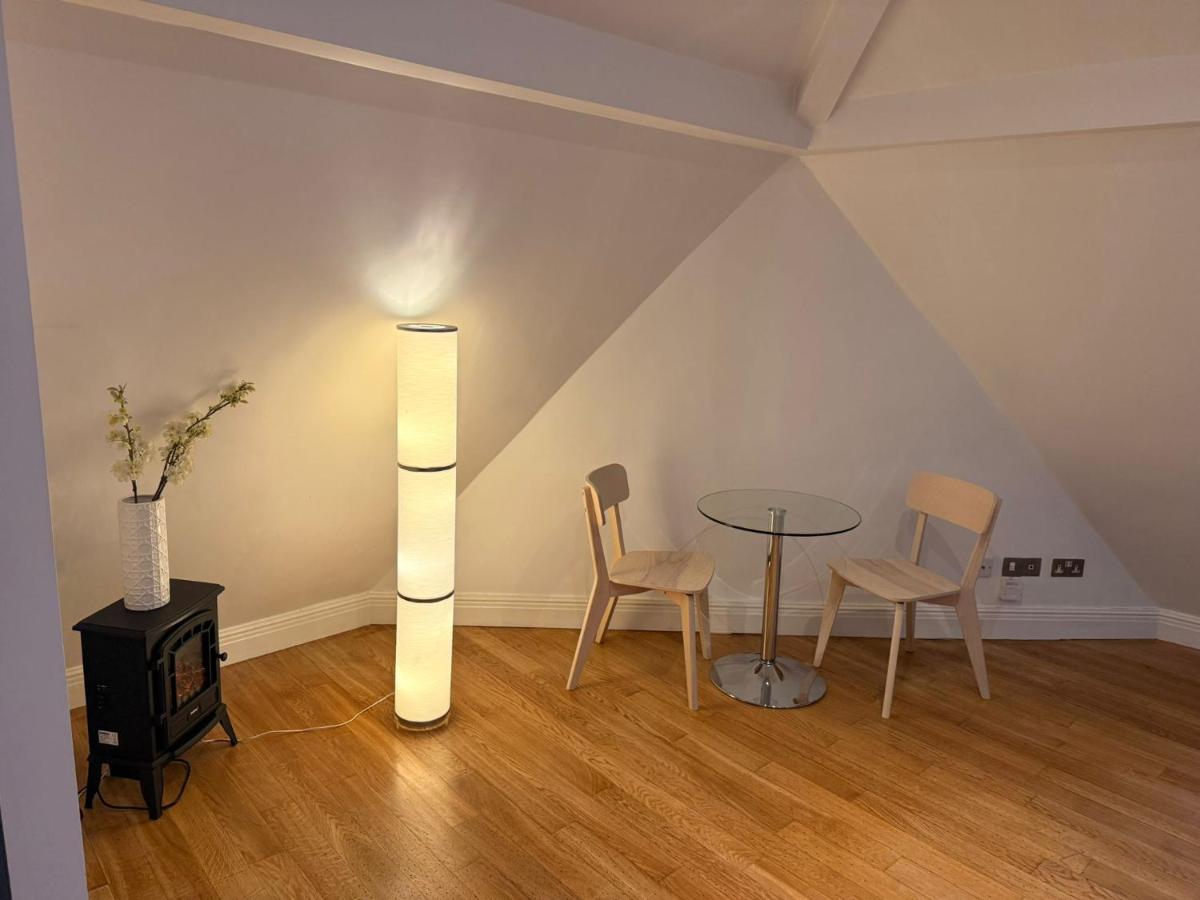 Historic Holborn meets Modern 1 BR flat