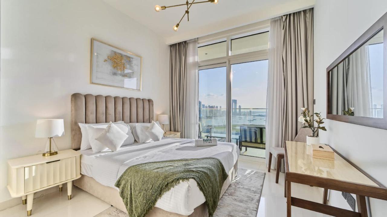 Prime 3BR Maid Sunrise Bay Ain Dubai Palm View - 4