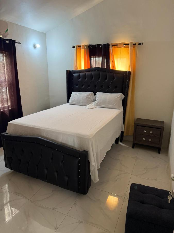 Home in Portmore Phoenix Village - 2