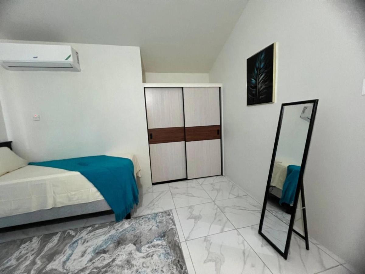 Charming 2 Bedroom Home in Phoenix Park Village - 4