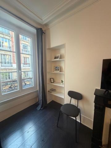 Tour Eiffel 214 rue de Grenelle - 2