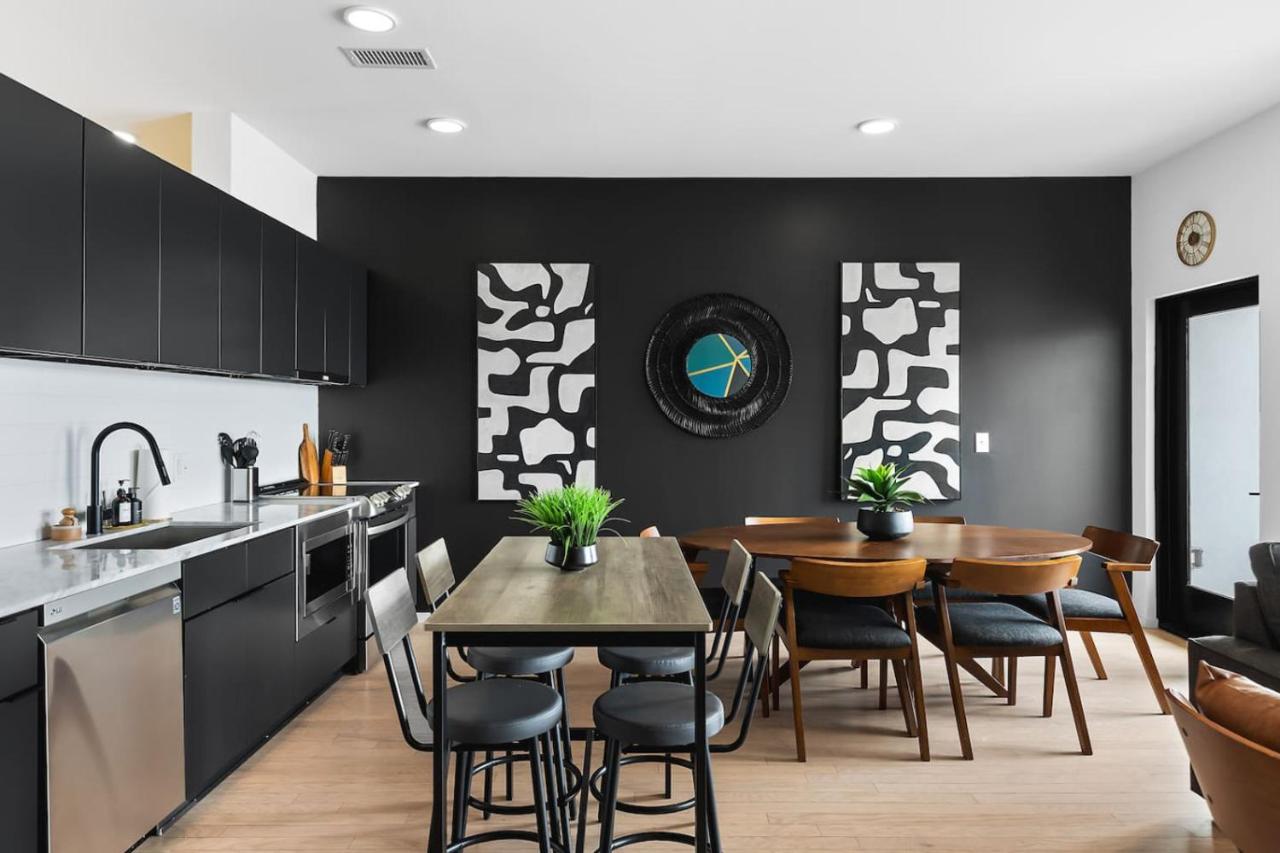 Upscale Riverview Condo with Garage plus Walk to Downtown - 5