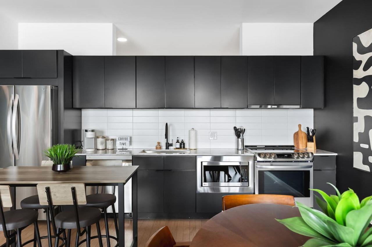 Upscale Riverview Condo with Garage plus Walk to Downtown - 4