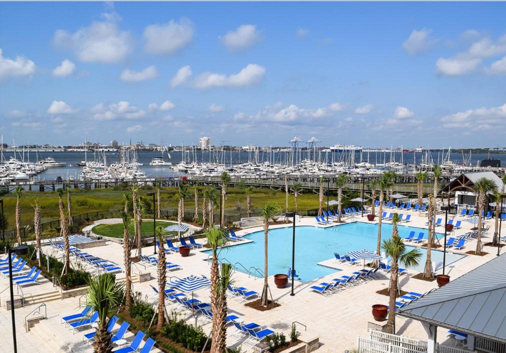 Harborside at Charleston Harbor Resort and Marina — photo 4