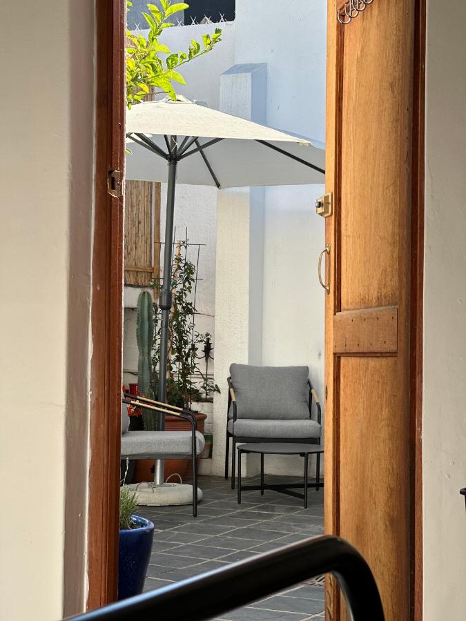 Cozy Garden Cottage for Two - 2