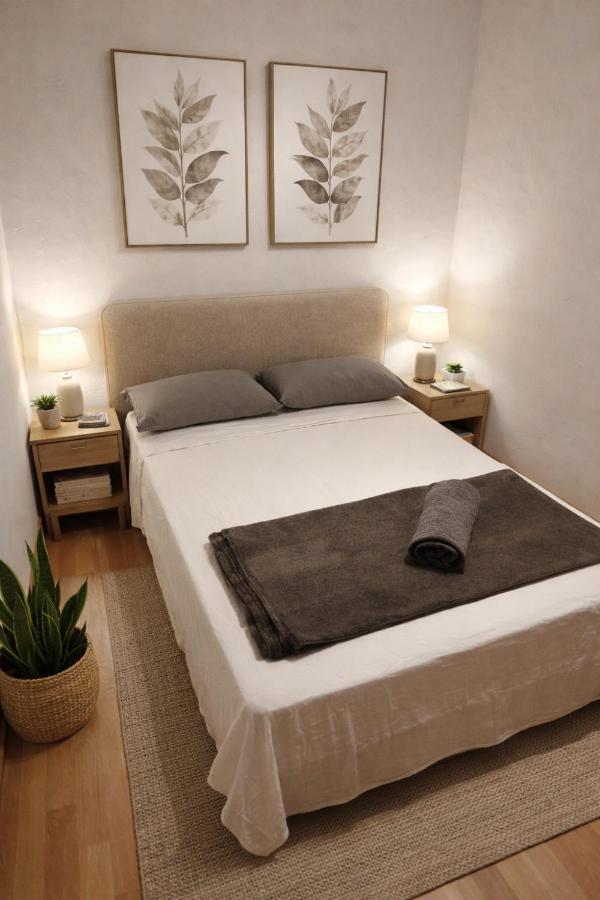 Affordable apartament & rooms in city center