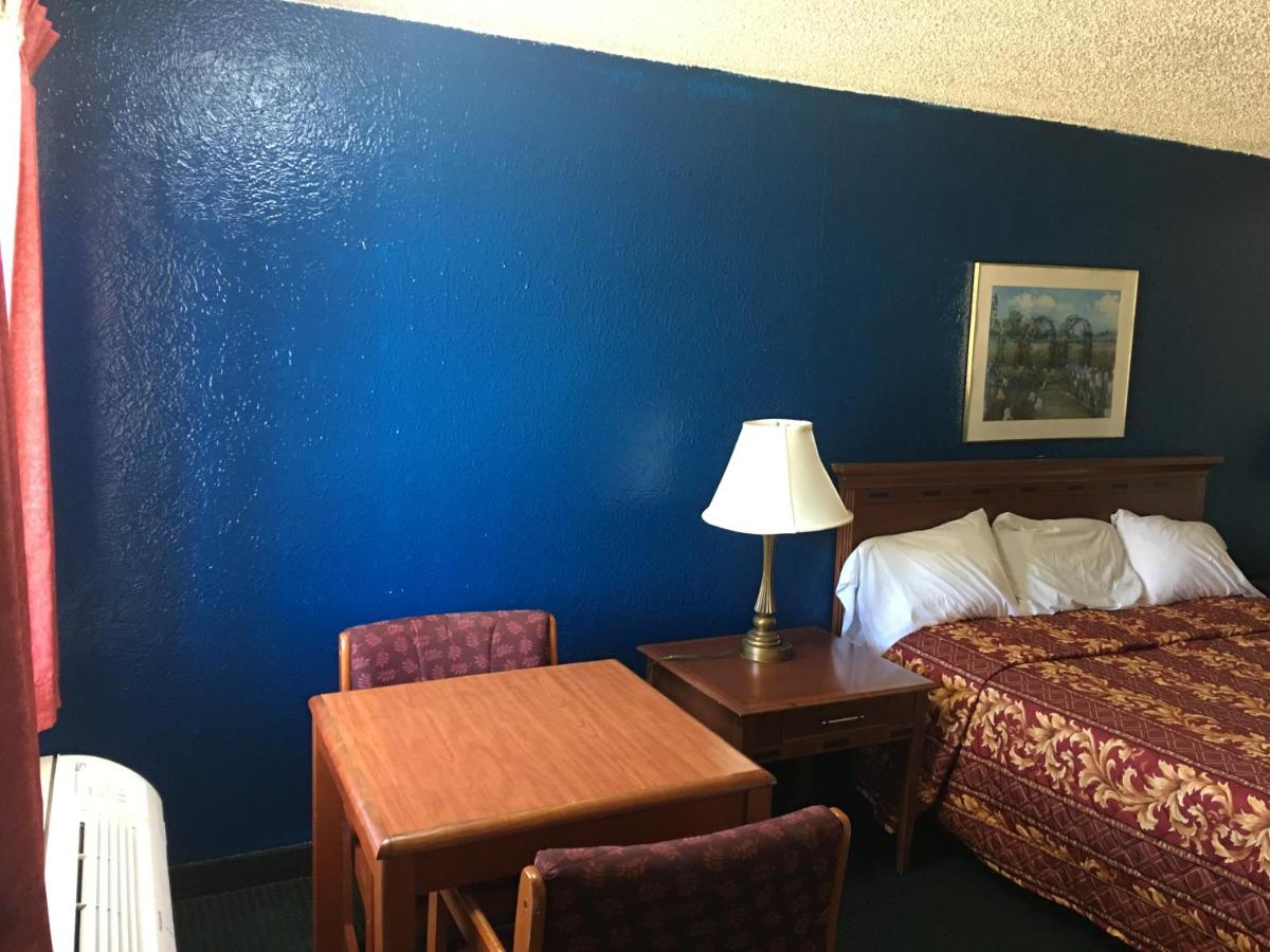 Bay Motel — photo 12