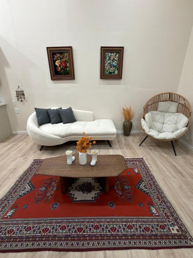 Perfect and relaxing Couple retreat in the heart of Los Angeles