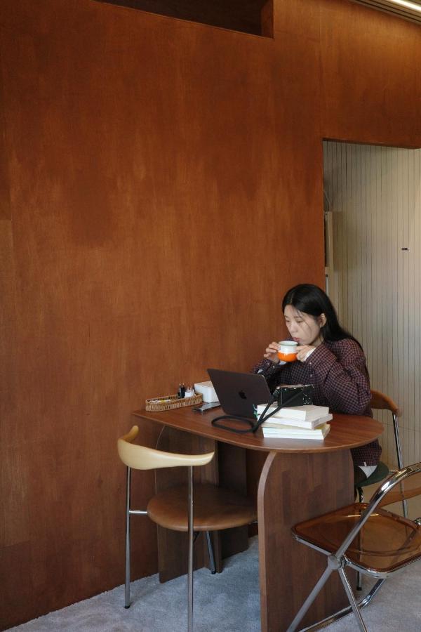 Yeonnam Rooftop 7min Walk from Hongdae Exit 3 - 2