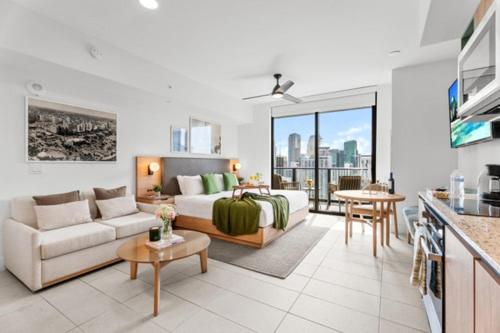 Suite at downtown Miami residences - Great view 30th floor - 2