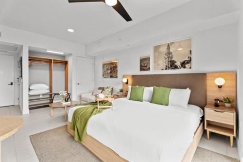 Suite at downtown Miami residences - Great view 30th floor - 3