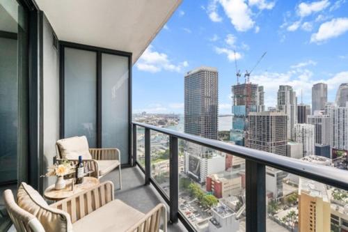 Suite at downtown Miami residences - Great view 30th floor - 5