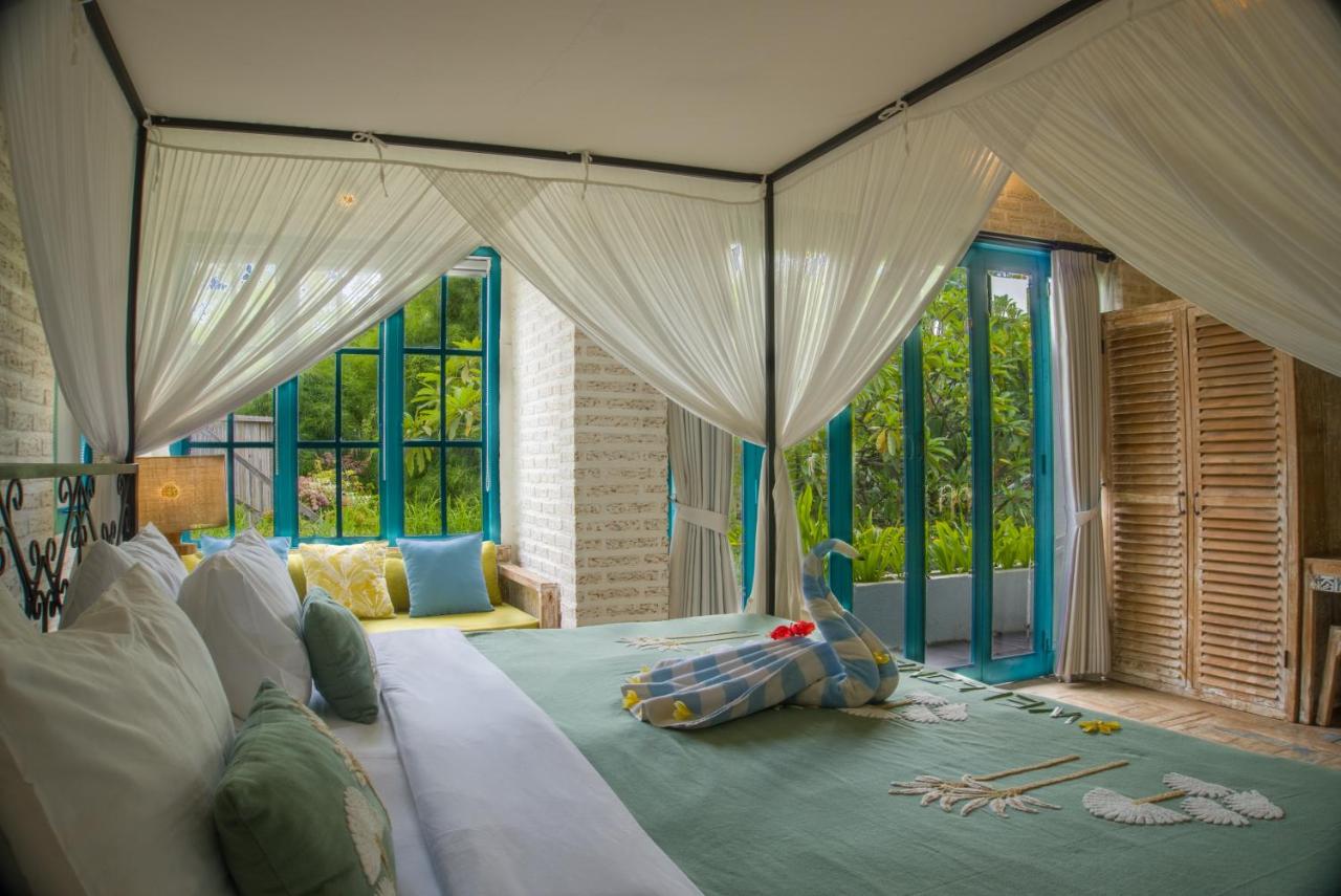 Villa Tyche Luxury 4BR Pool Villa Walk to Double Six Beach & Eat Street - 2