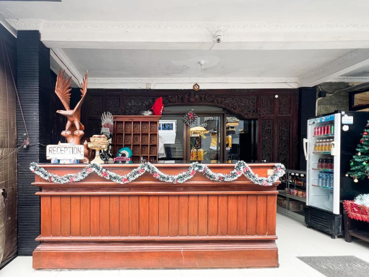 RedDoorz at Mahendra Beach Inn Kuta - 5