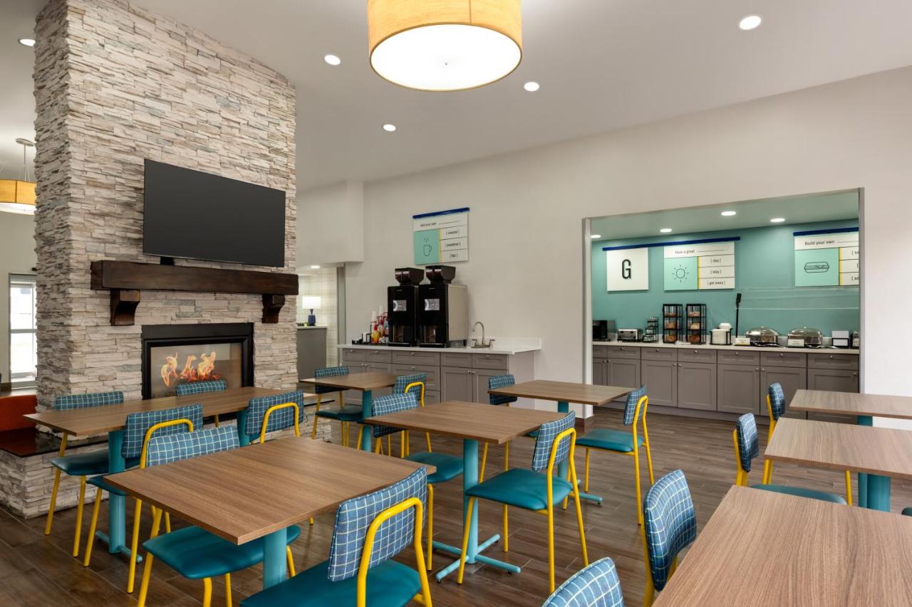 Royal Inn Salt Lake City Airport — photo 19
