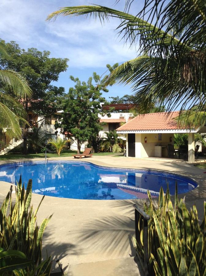 Heated swimming pool: Las Colinas de Ocotal