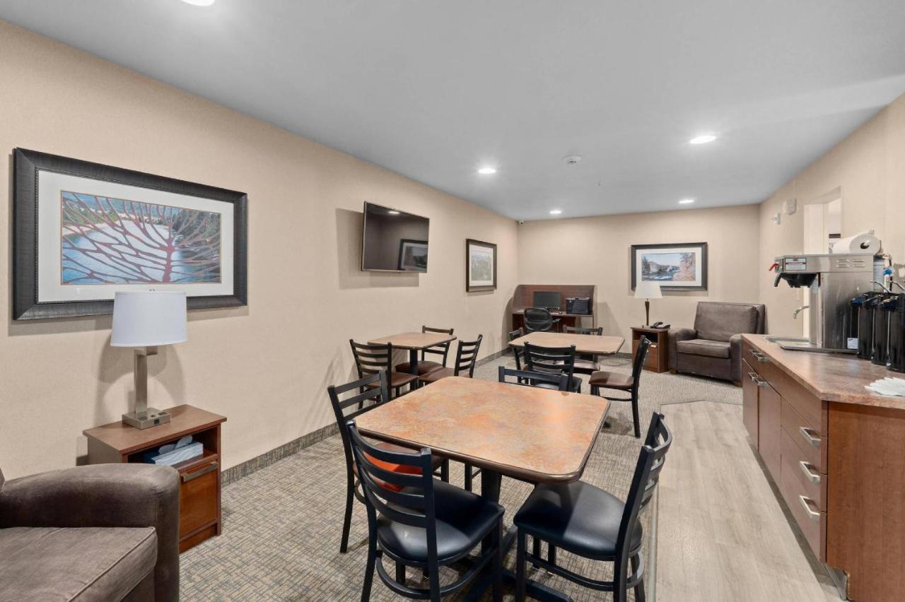 My Place Hotel-Spokane Valley, WA — photo 4