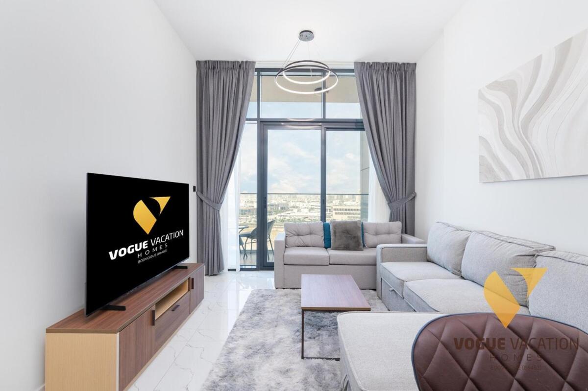 Vogue Vacation Homes, Khalifa City The Gate near Yas Island and Ferrari World, One Bedroom Apartment with Balcony and City view, Access to all Amenities - 2