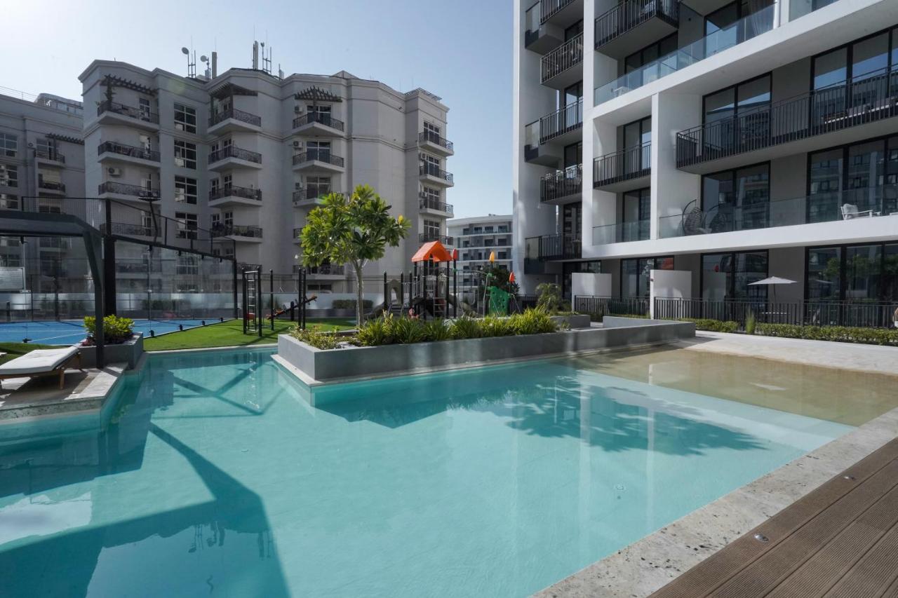 Stylish modern studio near Miracle Garden with Gym, Pool and Padel court - 4