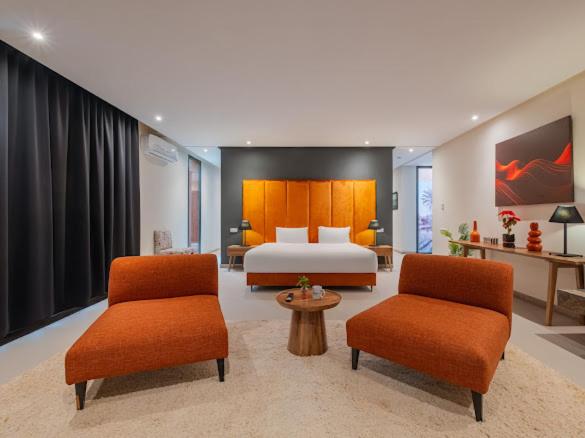 Rixos Palm villas with a heated private pool & garden - 2