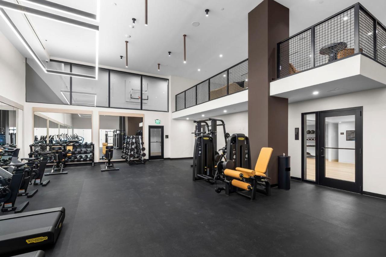 Prime Location Condo at District 225 Downtown - 4