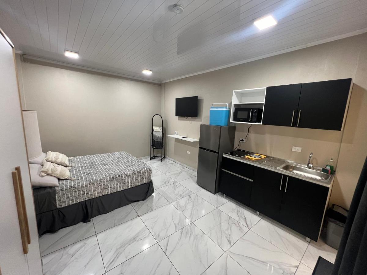 The Gold Vacation Apartments & Villa Aruba - 5