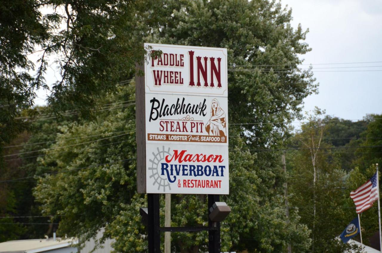 Paddle Wheel Inn — photo 9