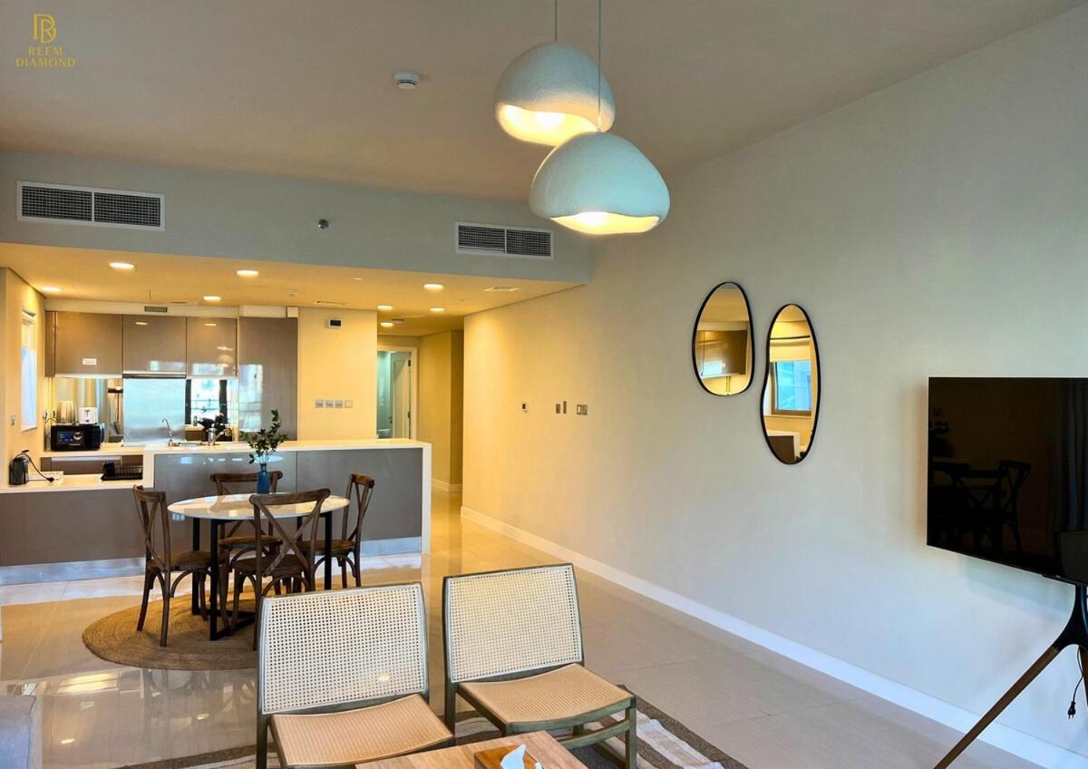 Elevated Coastal Living 2BR in Al Reem - 5