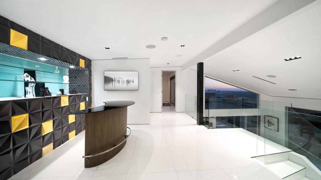 Hollywood Hills 6BR Luxury Home w Pool, Theater & Panoramic Views - 3