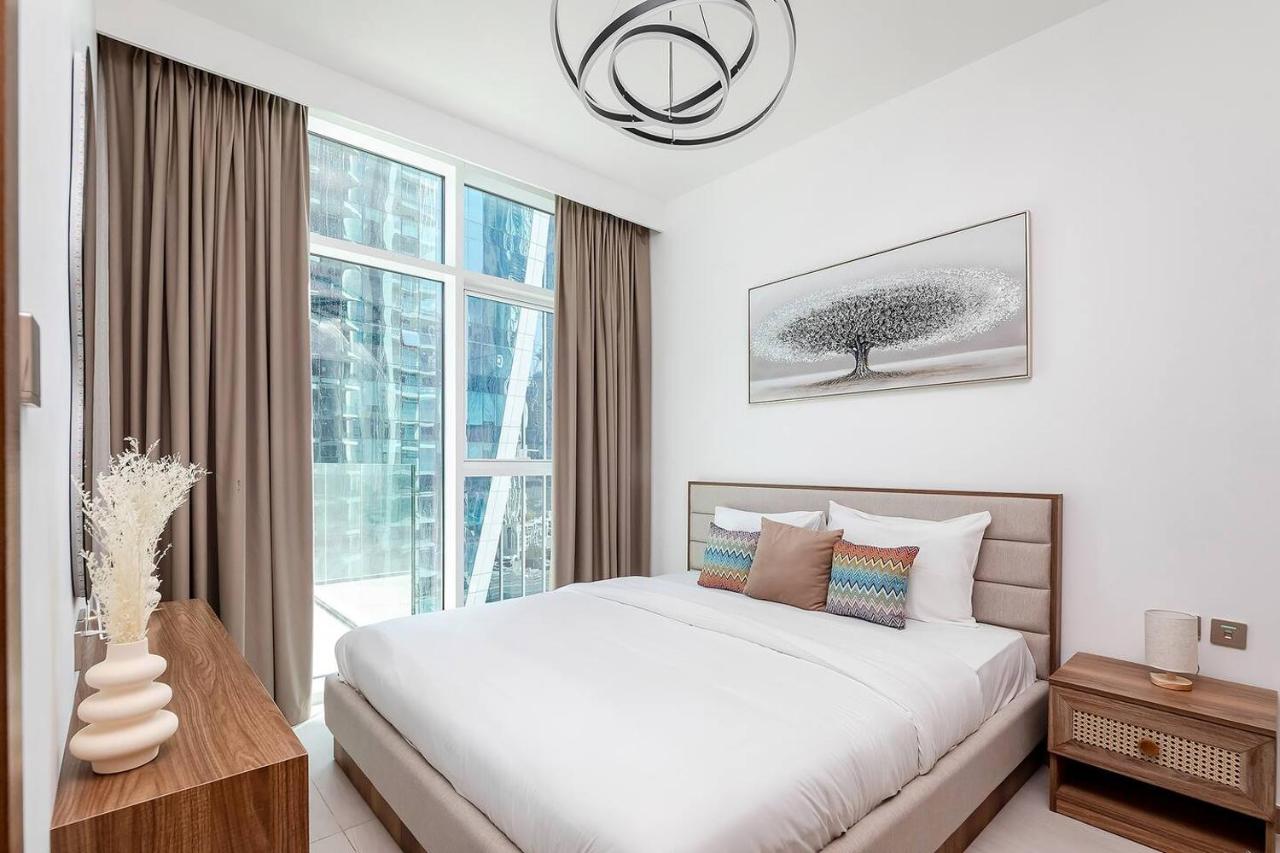 Convenient 1BR apartment in Business Bay - 2