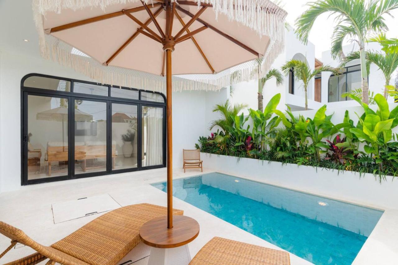 Stylish 2BR Villa Private Pool Pererenan - 4