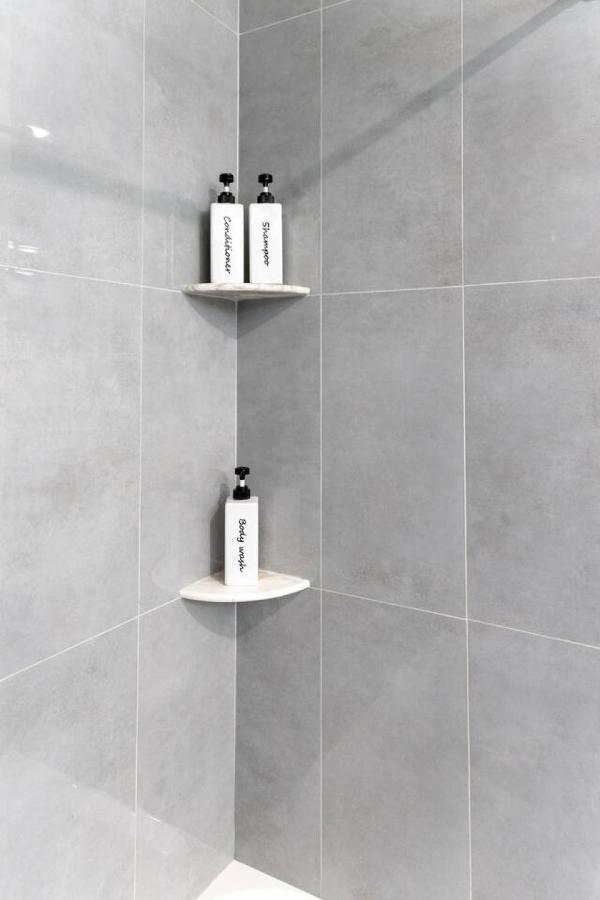 Unbeatable Location with Free Indoor Parking Near NYC - 3