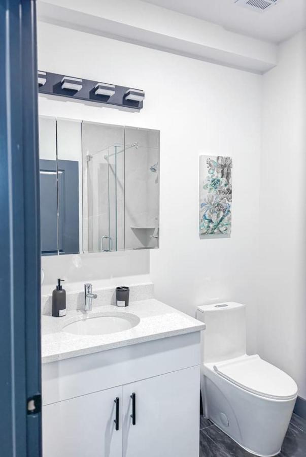 City excitement -Studio 20 Minutes to (42st) NYC - 3