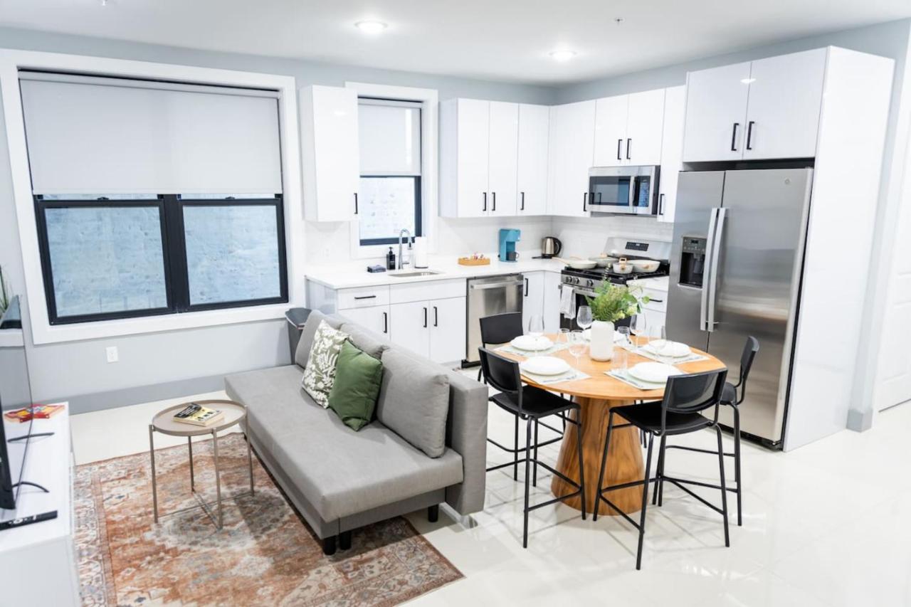 Bright Apartment with Free Parking Near NYC