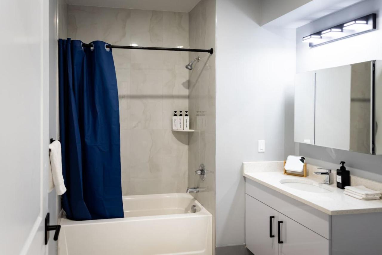 Bright Apartment with Free Parking Near NYC - 3