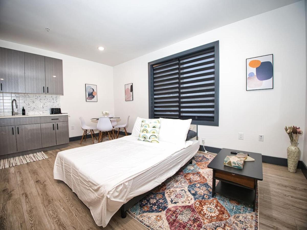 Prime Location with Free Parking Near NYC - 2