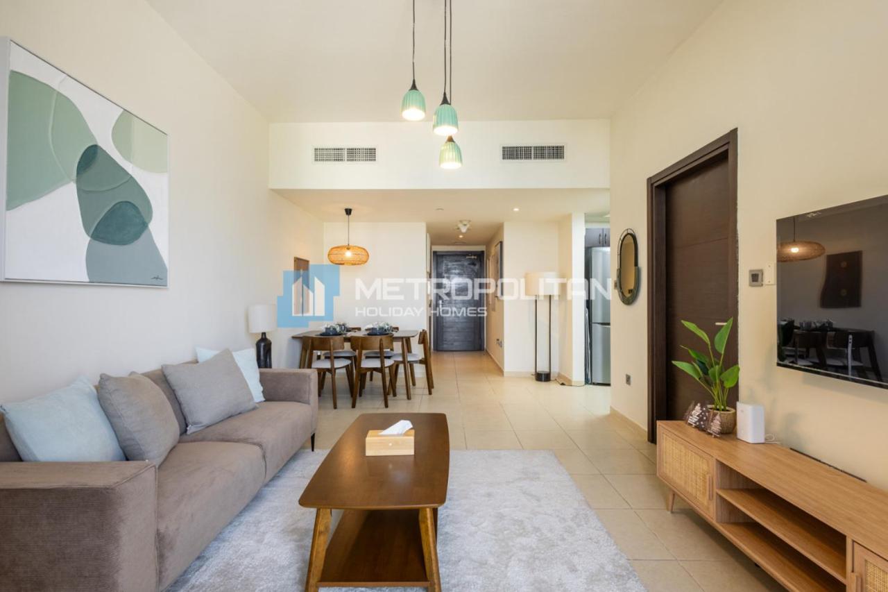 MCRE Spacious 1BR Near Mangrove Walk and Reem Central Park - 3