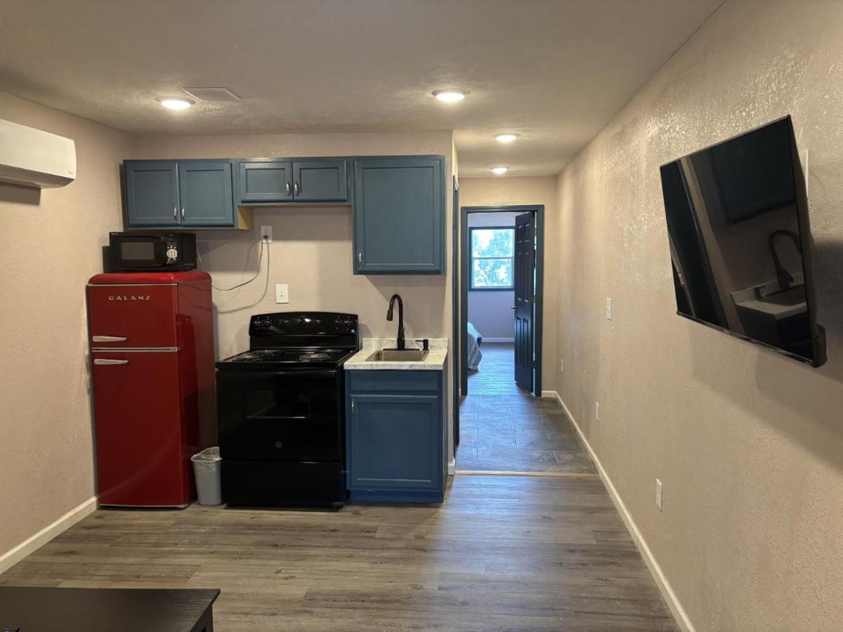 Four Seasons Inn & RV Park — photo 11
