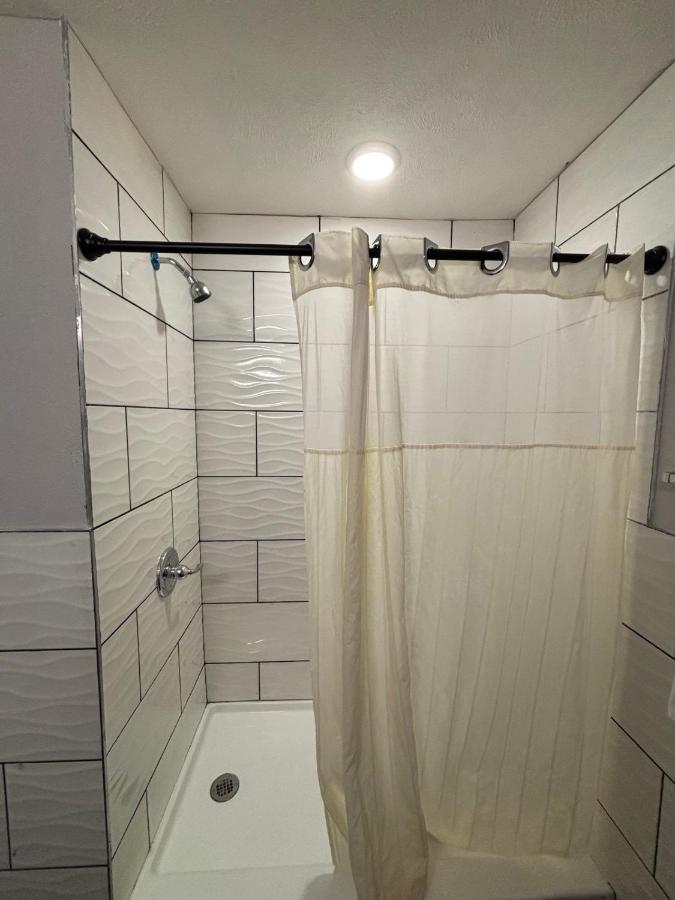 Four Seasons Inn & RV Park — photo 8