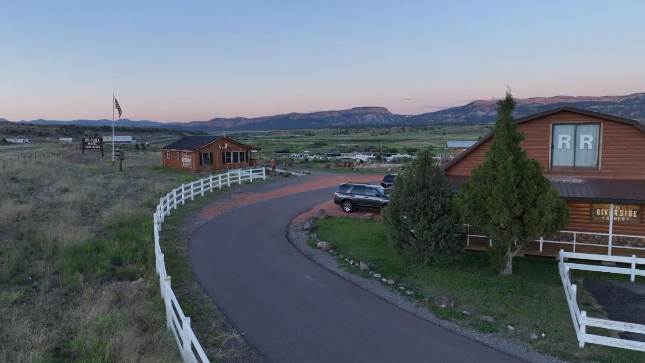 The Riverside Ranch Motel and RV Park Southern Utah — photo 1