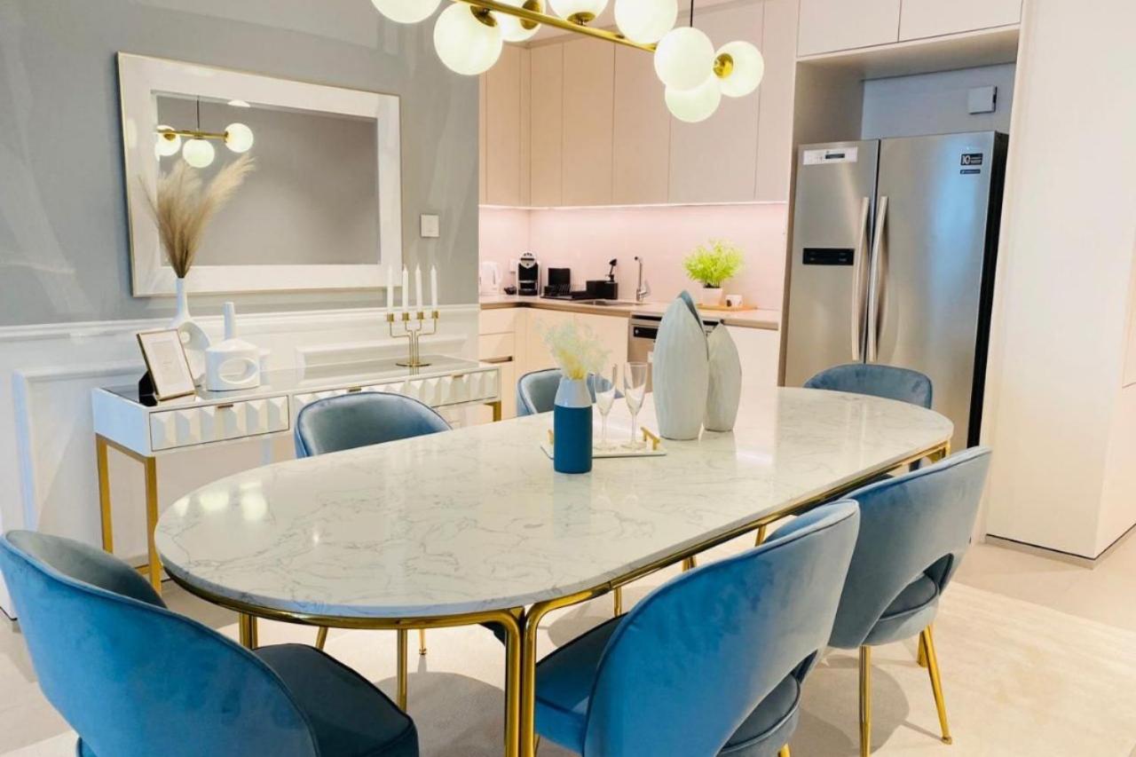 ADDRESS BEACH RESORT Residence Luxury Sea and Palm View DXB AIRPORT VIP Shuttle option for 6pax - 4