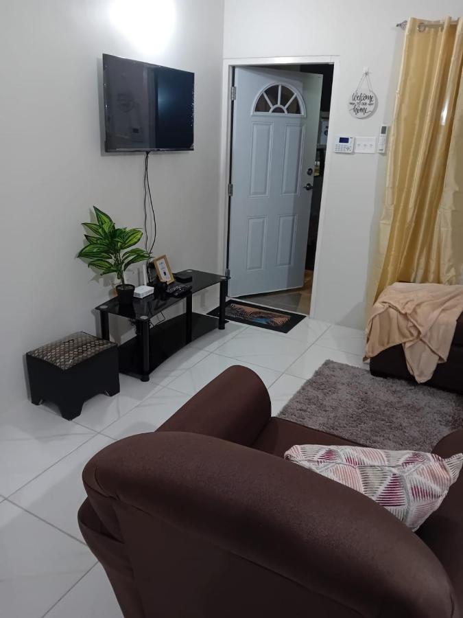 Cozy Escape 876 Secure 2BR w Parking & near Beaches - 3