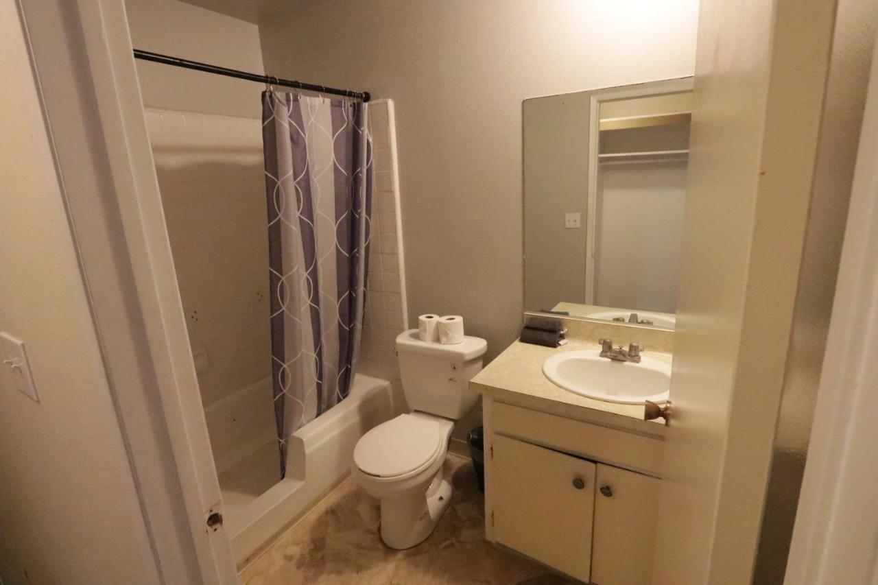 Cozy Beverly Hills Hotel Style apartment - 2