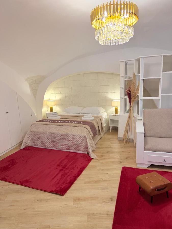 Pisacane Family Spaccanapoli - 2