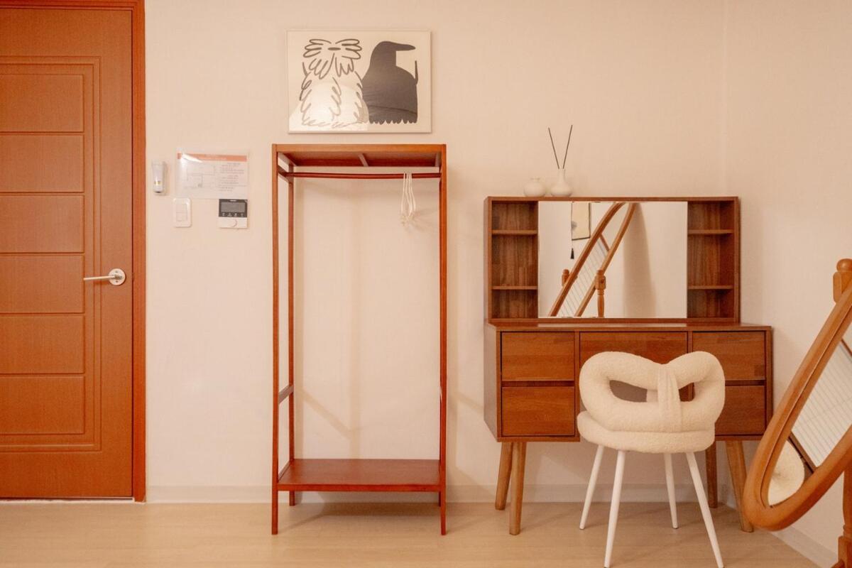 JIN Stay Gangnam - 5