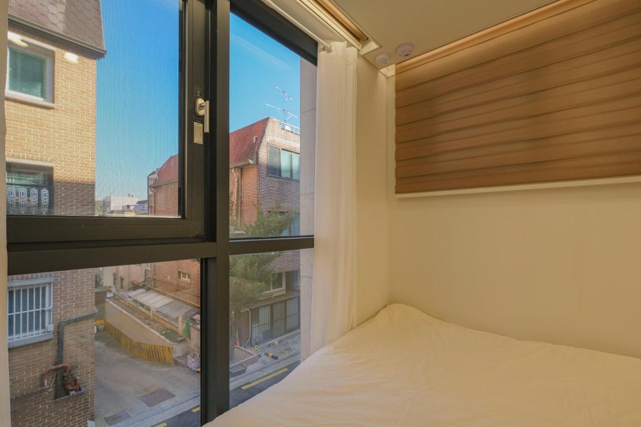 Gangnam Seolleung 5min, New Premium 2BR, 2 Queens, Rooftop, Gym - 2