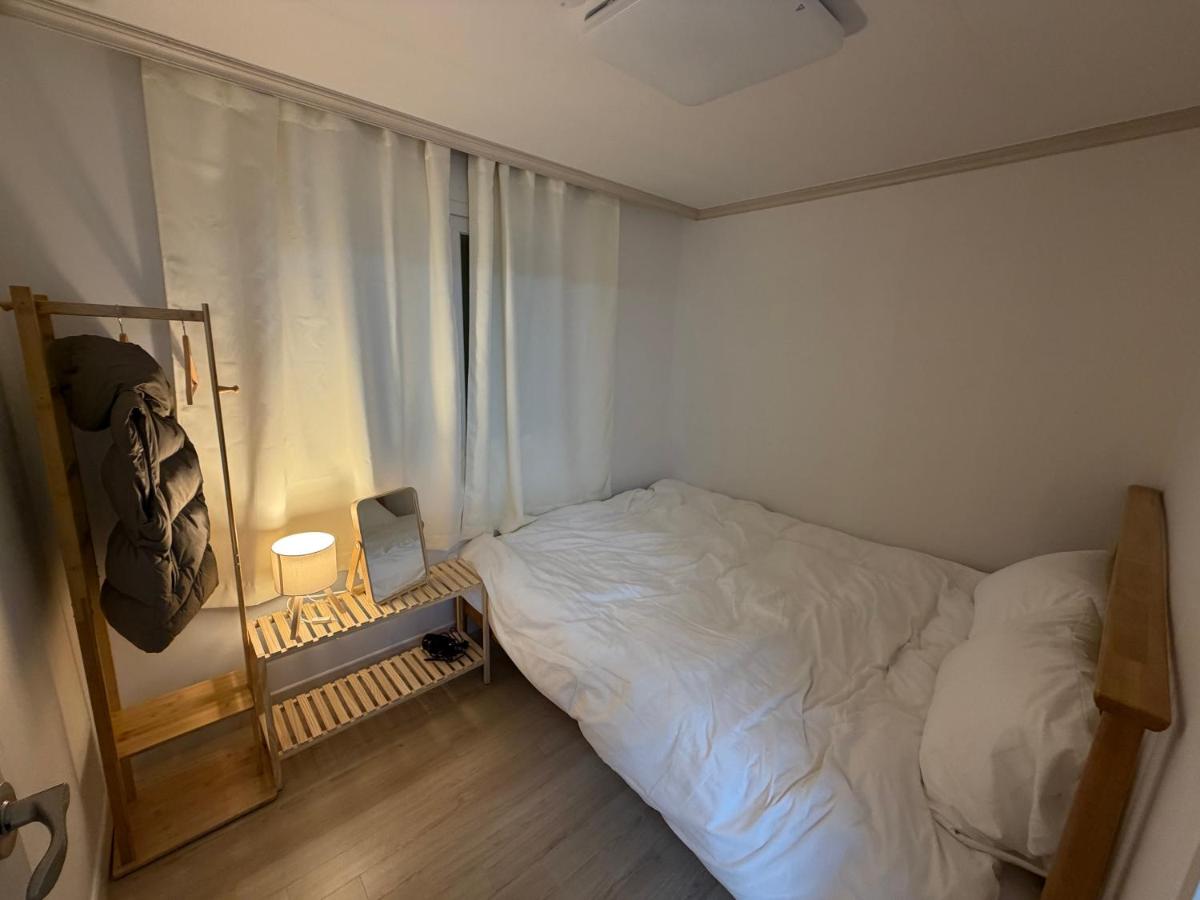 New opening #Gangdae Station#Seongsu #Pop-up#Best access to Seoul's hotspots - 2